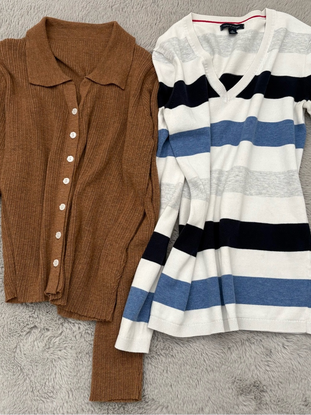 2PCS lightweight long-sleeve knit sweaters